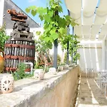 住宿加早餐酒店 Corte Trullo Sovrano 阿尔贝罗贝洛