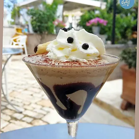 Alojamento de Acomodação e Pequeno-almoço Corte Trullo Sovrano