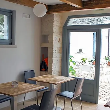 Corte Trullo Sovrano Oda ve Kahvaltı