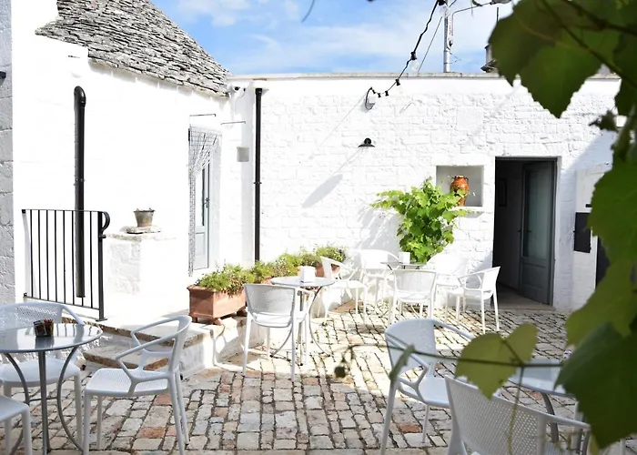 Corte Trullo Sovrano 4* Alberobello